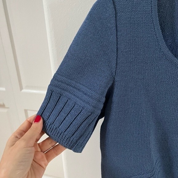 St.John Sport By Marie Gray Santana Knit Ribbed Short Sleeve Top in Blue S NWOT - Picture 4 of 12